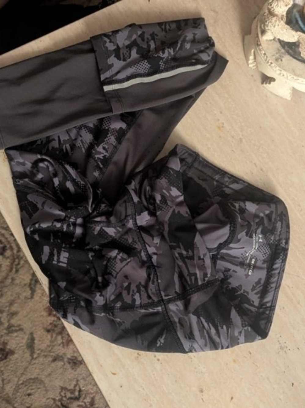 Under Armour Black & Charcoal Camo Performance Leggings